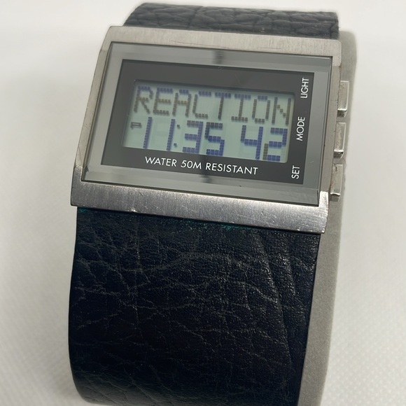 Kenneth Cole Digital Men’s Watch - Picture 3 of 8